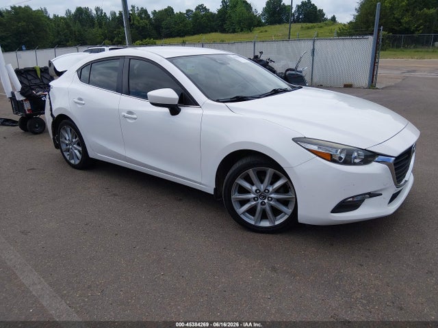 Mazda Mazda3 Touring 2018 3MZBN1V30JM251518 главное изображение