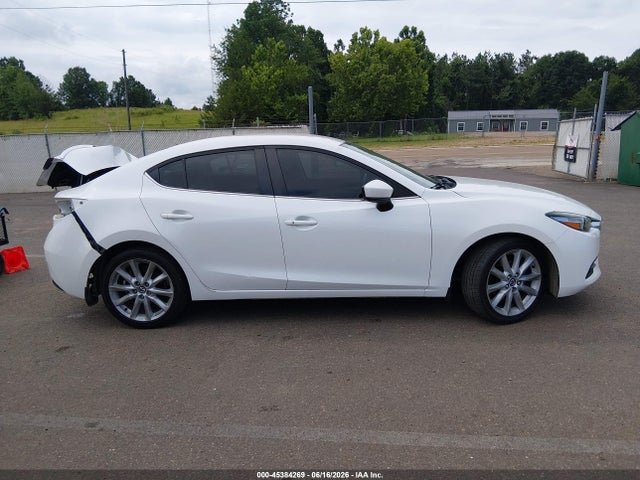Mazda Mazda3 Touring 2018 3MZBN1V30JM251518 Image 14