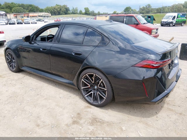 BMW M5 2025 WBS83FK09SCT93386 Image 3
