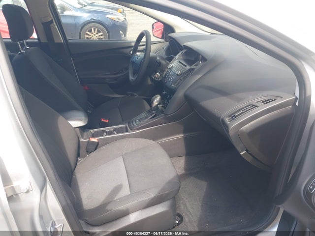 Продажа на аукционе авто 2017 Ford Focus Se, vin: 1FADP3F26HL304828, номер лота: 45384327