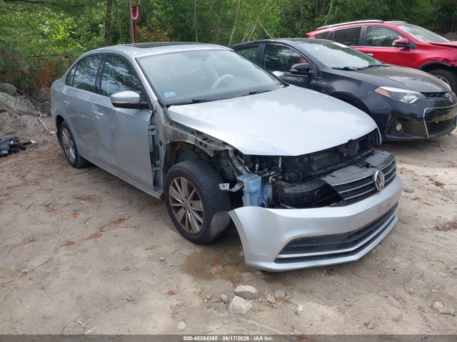 2015 Volkswagen Jetta 1.8t Se მანქანა იყიდება აუქციონზე, vin: 3VWD17AJ2FM226171, აუქციონის ნომერი: 45384360