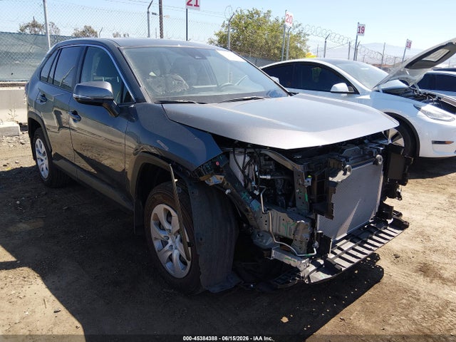 Toyota RAV4 LE 2025 JTMK1RFV9SD134126 Image 1