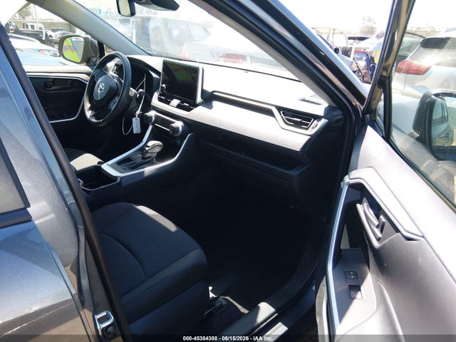 Toyota RAV4 LE 2025 JTMK1RFV9SD134126 Image 5