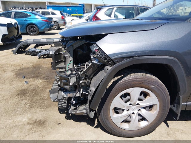 Toyota RAV4 LE 2025 JTMK1RFV9SD134126 Image 6