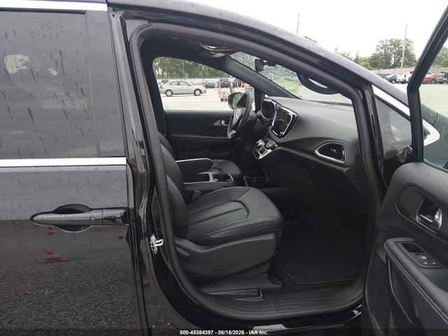 Продажа на аукционе авто 2026 Chrysler Pacifica Select, vin: 2C4RC1BG7TR231695, номер лота: 45384397