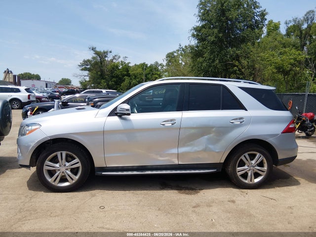 2012 Mercedes-benz Ml 350 4matic მანქანა იყიდება აუქციონზე, vin: 4JGDA5HB8CA022145, აუქციონის ნომერი: 45384425