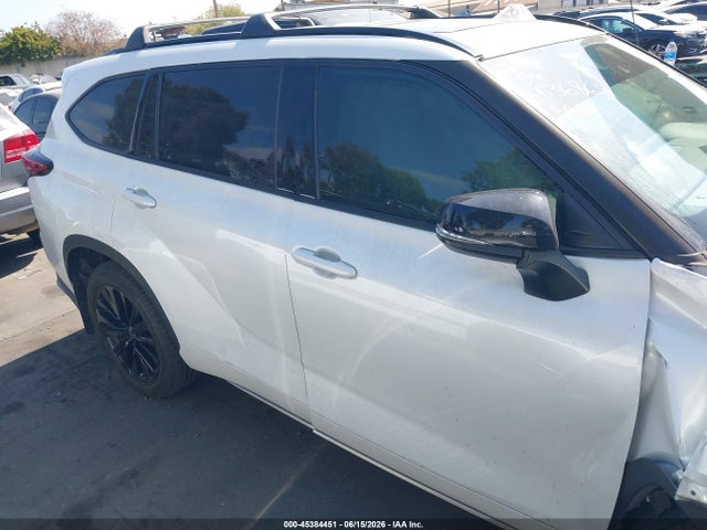 Toyota Highlander Xse 2023 5TDKDRAH7PS009081 Image 14