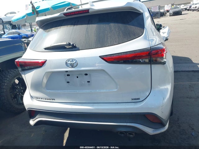 Toyota Highlander Xse 2023 5TDKDRAH7PS009081 Image 17