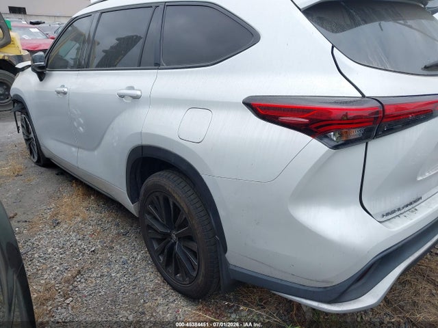 Toyota Highlander Xse 2023 5TDKDRAH7PS009081 Image 3