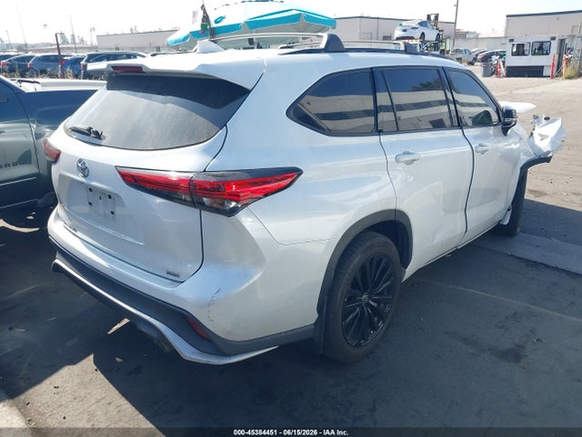 Toyota Highlander Xse 2023 5TDKDRAH7PS009081 Image 4