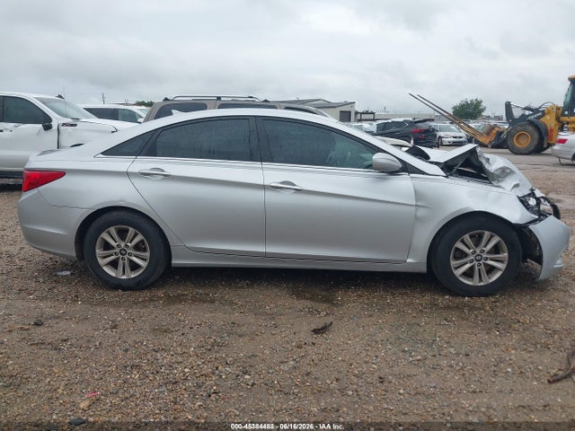 45384488 :رقم المزاد ، 5NPEB4AC0DH636958 vin ، 2013 Hyundai Sonata Gls مزاد بيع