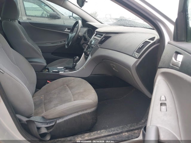 45384488 :رقم المزاد ، 5NPEB4AC0DH636958 vin ، 2013 Hyundai Sonata Gls مزاد بيع