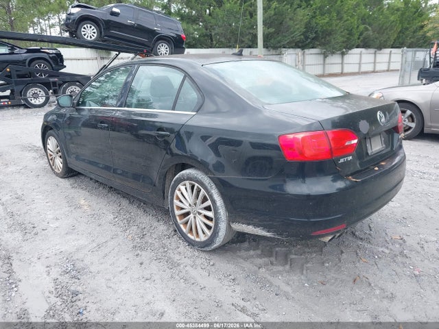 2013 Volkswagen Jetta 2.5l Sel მანქანა იყიდება აუქციონზე, vin: 3VWLP7AJ4DM236174, აუქციონის ნომერი: 45384499