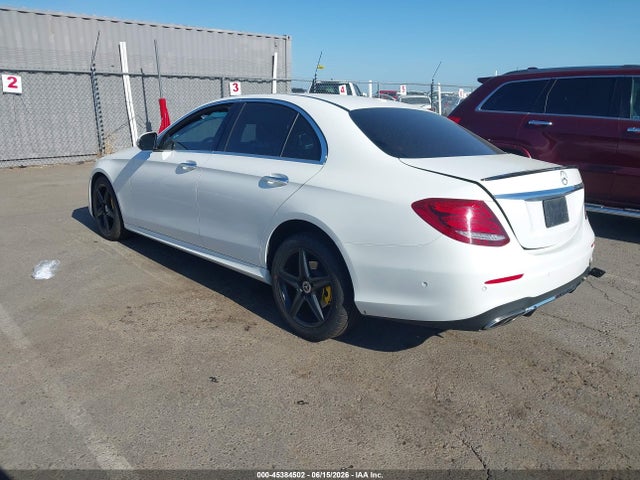 Mercedes-Benz E 300 2017 WDDZF4JB8HA092810 Image 3