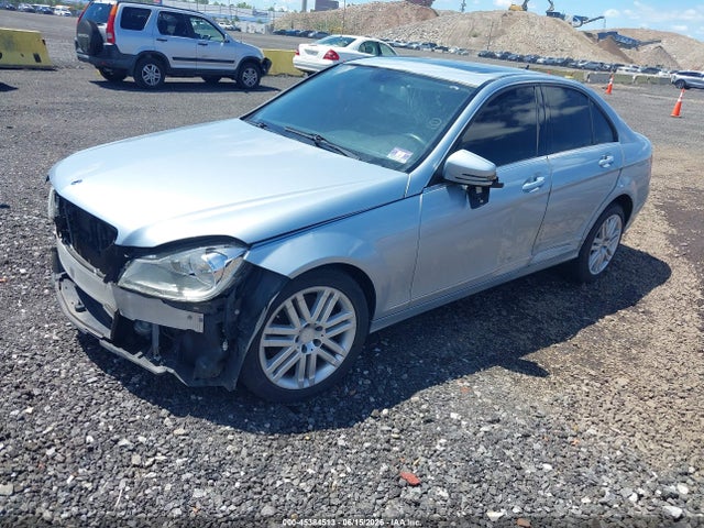 45384513 :رقم المزاد ، WDDGF8AB5DR269226 vin ، 2013 Mercedes-benz C 300 Luxury 4matic مزاد بيع