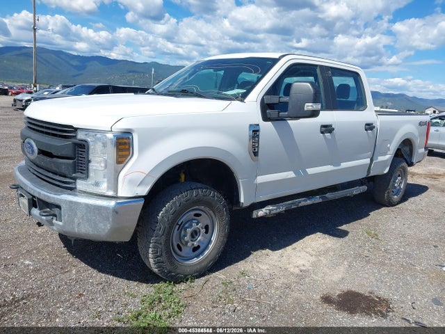 Ford F-250 Xl 2019 1FT7W2B62KEF03206 Image 2