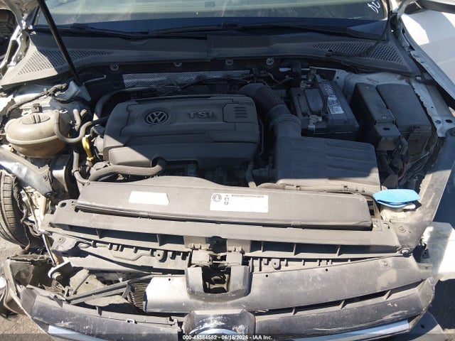 Продажа на аукционе авто 2015 Volkswagen Golf Tsi S 2-door, vin: 3VW917AU5FM063337, номер лота: 45384552