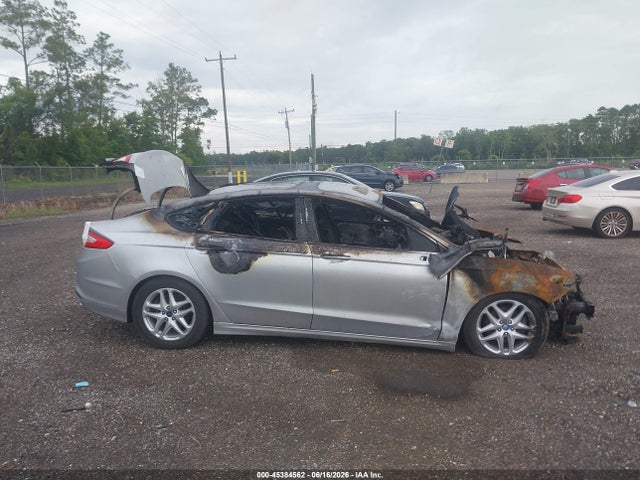 45384562 :رقم المزاد ، 3FA6P0HRXDR326697 vin ، 2013 Ford Fusion Se مزاد بيع