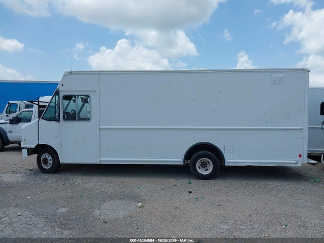 Продажа на аукционе авто 2015 Ford E-450 Stripped, vin: 1FC3E4KL0FDA06623, номер лота: 45384584