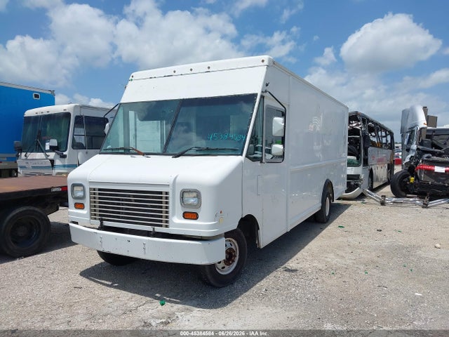 45384584 :رقم المزاد ، 1FC3E4KL0FDA06623 vin ، 2015 Ford E-450 Stripped مزاد بيع