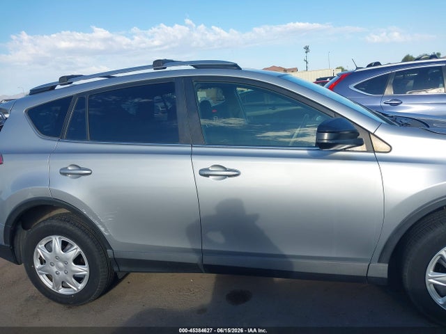 Toyota RAV4 LE 2018 JTMZFREV4JJ169299 Image 14