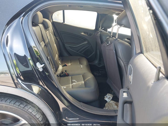 WDCTG4EB3FJ155472 Mercedes-Benz GLA 250