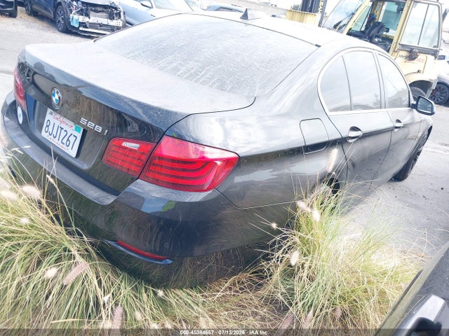BMW 528I 2015 WBA5A5C56FD522167 Image 4