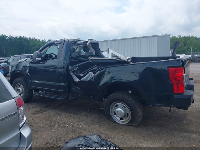 45384686 :رقم المزاد ، 1FTRF3BT3NEC00539 vin ، 2022 Ford F-350 Xl مزاد بيع
