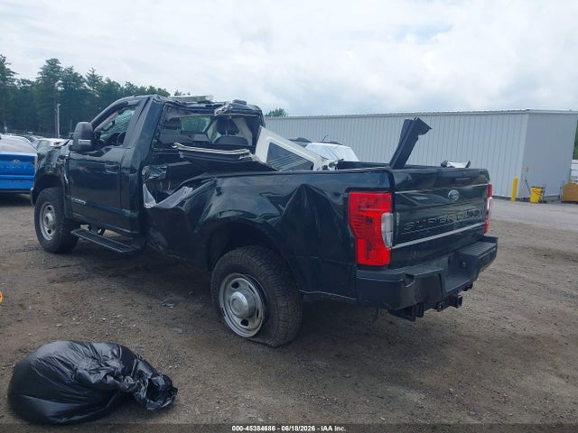 45384686 :رقم المزاد ، 1FTRF3BT3NEC00539 vin ، 2022 Ford F-350 Xl مزاد بيع