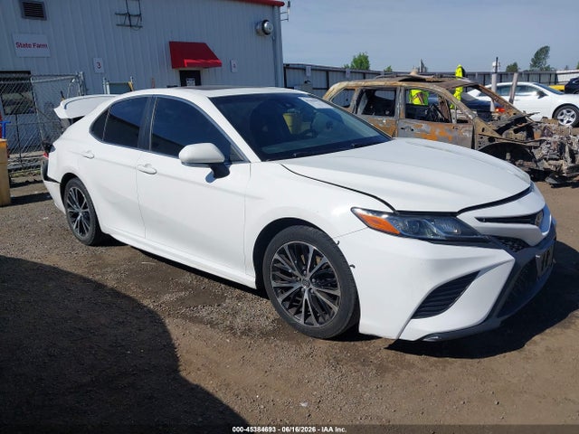 Toyota CAMRY SE 2018 JTNB11HK9J3036072 Image 1