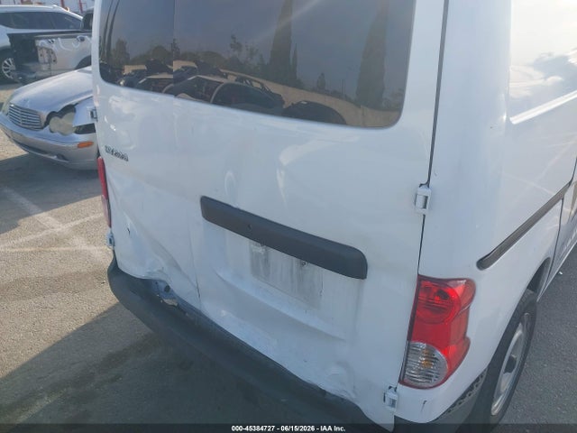3N6CM0KN6JK696414 Nissan Nv200 S