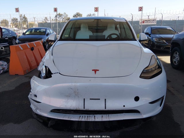 Продаж на аукціоні авто 2022 Tesla Model Y Long Range Dual Motor All-wheel Drive, vin: 7SAYGDEE0NF438846, номер лоту: 45384810