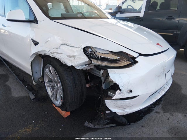 45384810 :رقم المزاد ، 7SAYGDEE0NF438846 vin ، 2022 Tesla Model Y Long Range Dual Motor All-wheel Drive مزاد بيع