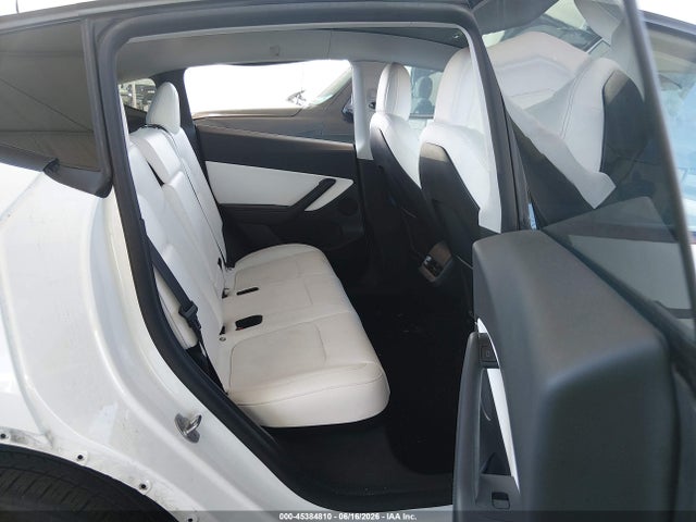 45384810 :رقم المزاد ، 7SAYGDEE0NF438846 vin ، 2022 Tesla Model Y Long Range Dual Motor All-wheel Drive مزاد بيع