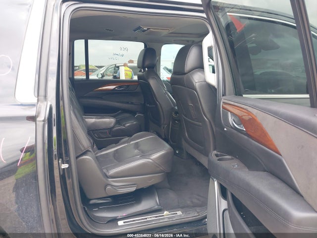 Продаж на аукціоні авто 2016 Cadillac Escalade Esv Luxury Collection, vin: 1GYS3HKJ7GR477335, номер лоту: 45384823