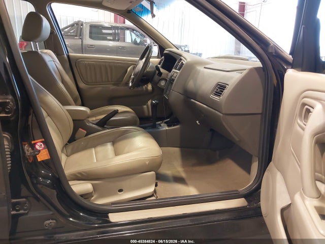 Продажа на аукционе авто 1999 Infiniti G20 Standard/touring, vin: JNKCP11A8XT018162, номер лота: 45384824
