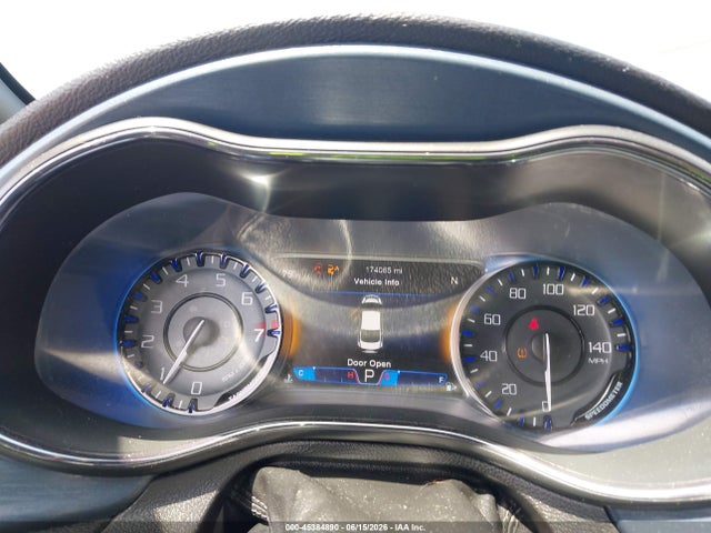 Aukcja sprzedaży 2015 Chrysler 200 S, vin: 1C3CCCBG3FN672392, numer aukcji: 45384890