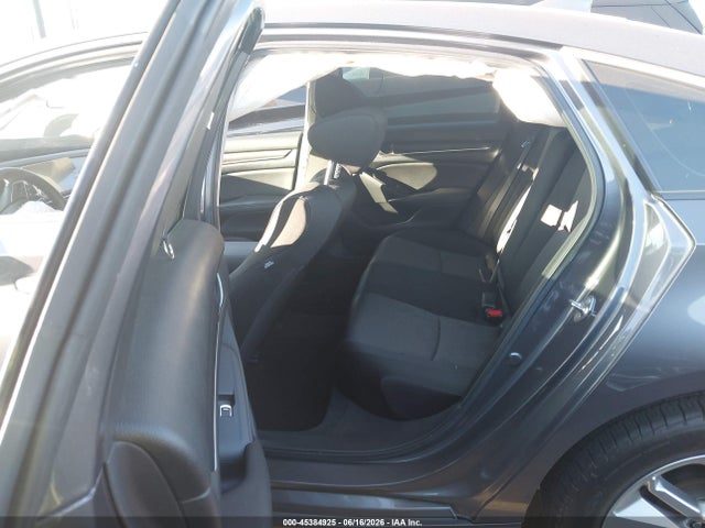 1HGCV1F12KA053799 Honda ACCORD LX