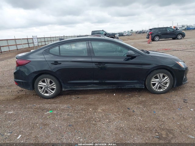 Hyundai Elantra Value Edition 2019 5NPD84LF7KH429742 Image 13