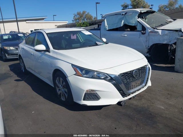 1N4BL4BV7LC148672 Nissan Altima S Fwd