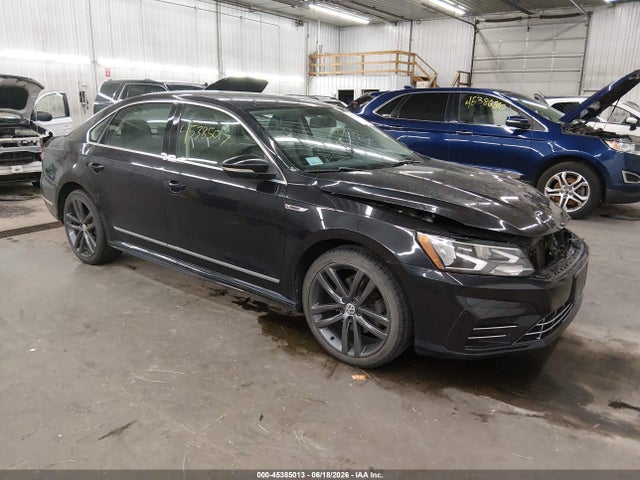 Продажа на аукционе авто 2017 Volkswagen Passat 1.8t R-line, vin: 1VWDT7A35HC005194, номер лота: 45385013