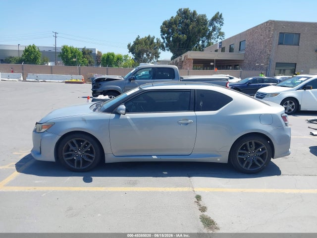 Scion Tc 10 Series 2014 JTKJF5C73E3068994 Image 14