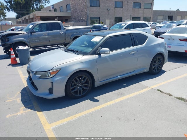Scion Tc 10 Series 2014 JTKJF5C73E3068994 Image 2
