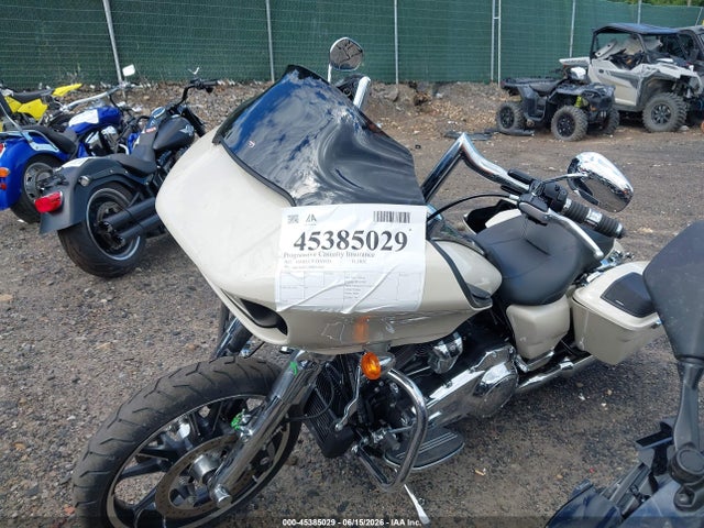 Harley-Davidson FLTRX 2022 1HD1KHC12NB634034 Image 2