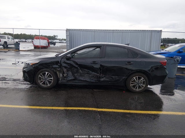 45385032 :رقم المزاد ، 3KPF24AD3PE600963 vin ، 2023 Kia Forte Lxs مزاد بيع