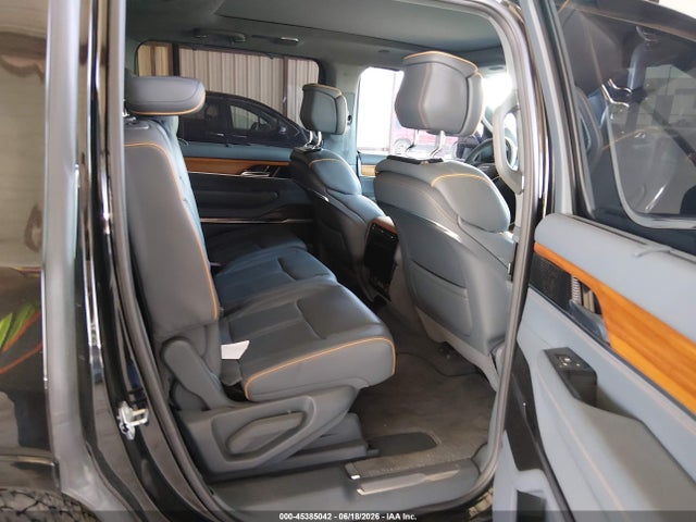 Продаж на аукціоні авто 2022 Jeep Grand Wagoneer Series Ii 4x4, vin: 1C4SJVFJ8NS117405, номер лоту: 45385042