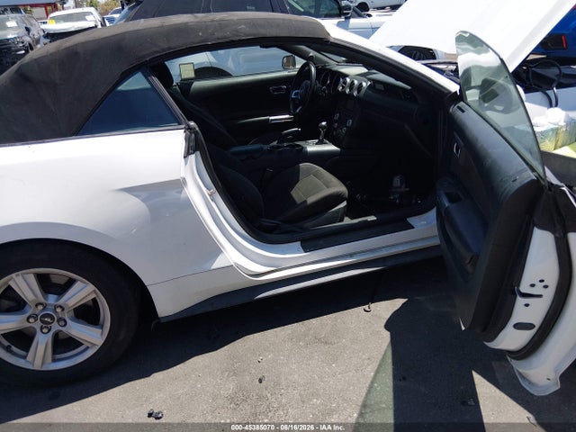 Ford Mustang V6 2016 1FATP8EM6G5269500 Image 5