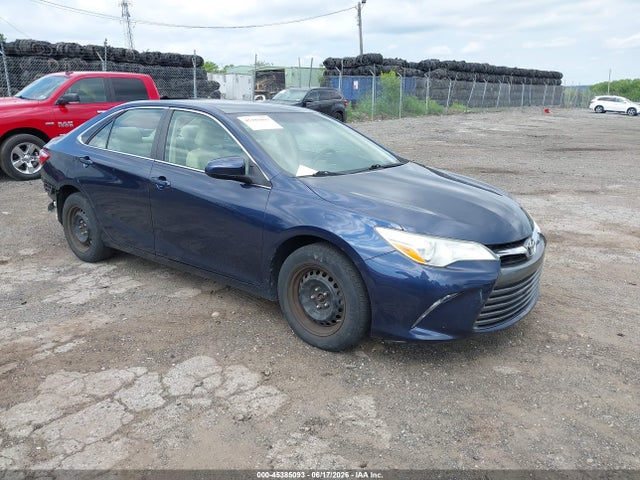 Toyota CAMRY LE 2016 4T4BF1FK9GR542322 Image 1