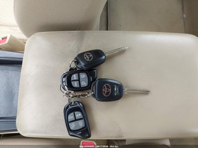 Toyota CAMRY LE 2016 4T4BF1FK9GR542322 Image 11