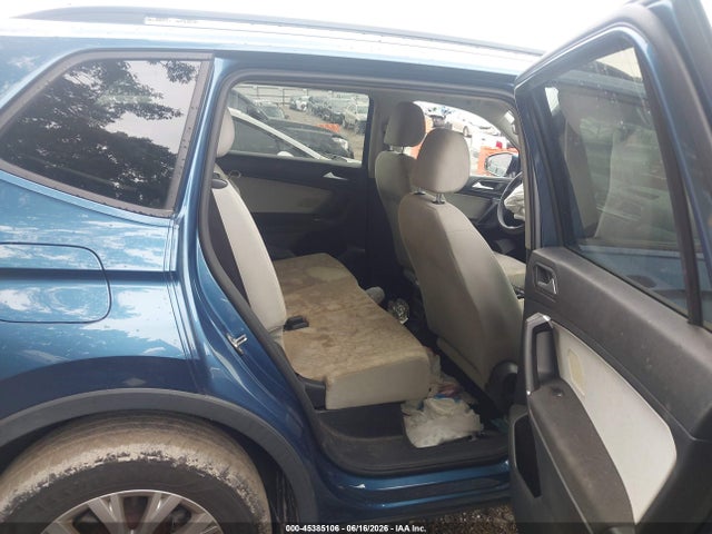 45385106 :رقم المزاد ، 3VV1B7AX1LM082147 vin ، 2020 Volkswagen Tiguan 2.0t S مزاد بيع